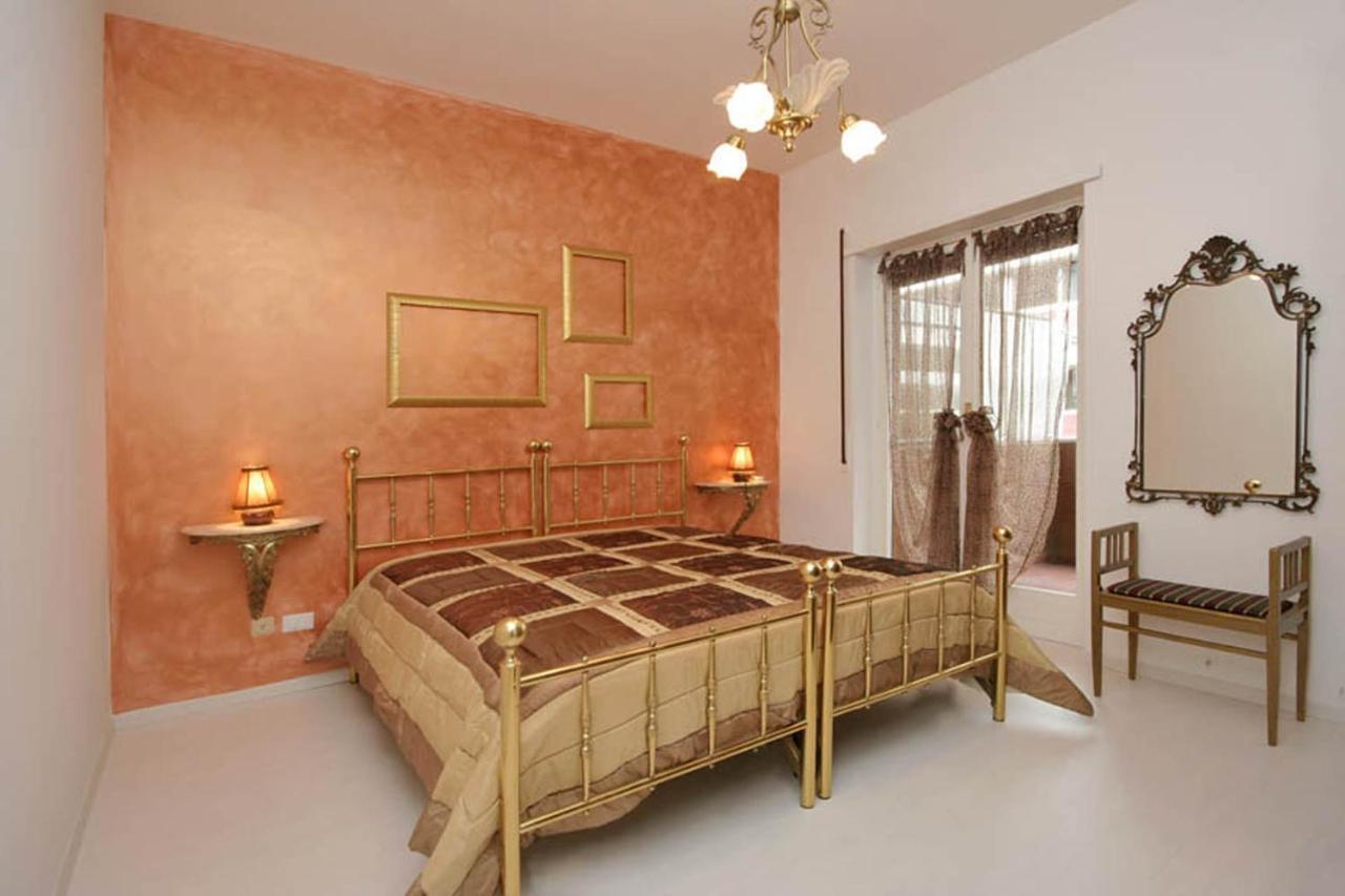 Cozy Flat In Trastevere Рим Экстерьер фото